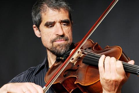 ¿Por qué todo violinista debería tocar viola al menos una vez?